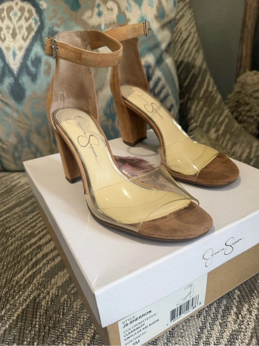 Jessica Simpson pre loved